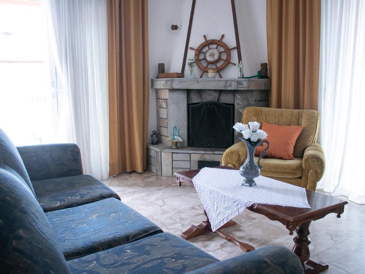Maria Apartments باراليا ديونيسيو المظهر الخارجي الصورة
