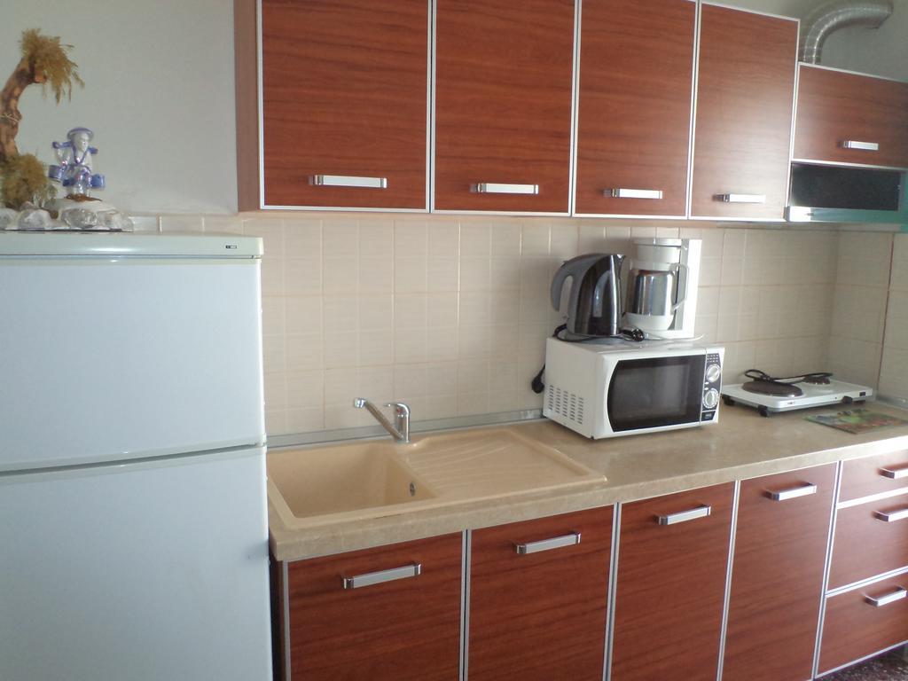 Maria Apartments باراليا ديونيسيو الغرفة الصورة
